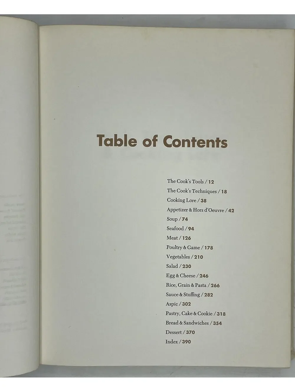 Vintage 1967 House & Garden Cookbook: 1000+ Recipes